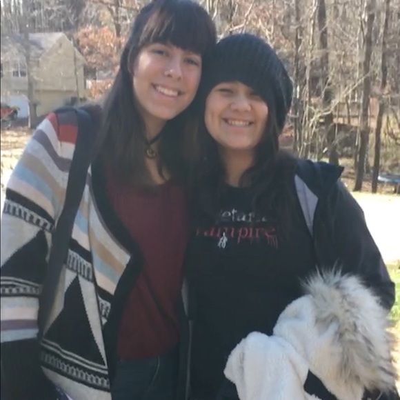 Meet your Posher, Heather - Picture 9 of 9